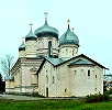 Церковь (1399) и собор (1899-1901) в честь Покрова Пресв. Богородицы. Фотография. 2008 г.