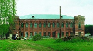 Абабковский мон-рь. Корпус, где располагается церковь. 1998 г.