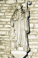 Иоанн Реомский. Скульптура. Кон. XVI в. (ц. св. Петра в Аньер-ан-Монтань)
