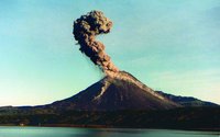 Извержение вулкана Эйяфьядлайёкюдль. Фотография. 2010 г.