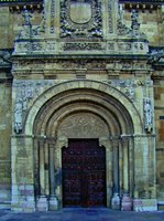 Портал Агнца ц. Сан-Исидоро в Леоне. Ок. 1100 г.