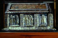 Реликварий еп. Исидора Севильского. Ок. 1063 г. (ц. Сан-Исидоро. Леон, Испания)