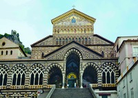 Фасад собора Сант-Андреа в Амальфи. 1875–1894 гг.