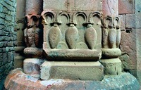 Фрагмент декора базы колонны кафоликона мон-ря Ишхани