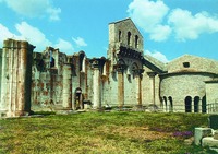 Архитектурный комплекс (2 базилики) в Венозе близ Потенцы. V–VI вв.