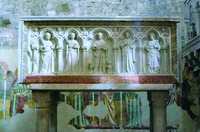 Иисус Христос, мученики Канций, Канциан, Канционилла и их наставник Прот (справа). Рельеф алтаря в базилике Санта-Мария-Ассунта в Аквилее. Ок. 1330 г.