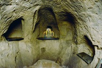 Пещерная церковь во имя арх. Михаила. Фотография. 2013 г.