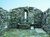 Интерьер ц. св. Колумбы в Гартане (графство Донегол, Ирландия). XVI в.