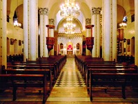 Интерьер собора Девы Марии в Халебе (Алеппо). Фотография. 2009 г.