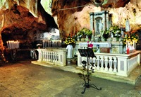 Пещера арх. Михаила на горе Гаргано
