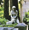Надгробие кнж. М. А. Оболенской. 1876 г. Скульптор М. М. Антокольский (Кладбище Монте-Тестаччо, Рим)