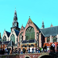 Аудекерк в Амстердаме. 1306 г.