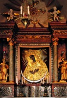 Остробрамская икона Божией Матери. 20–30-е гг. XVII в. (надвратная часовня Острой брамы, Вильнюс)