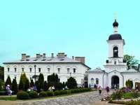 Колокольня над св. вратами. 1882 г. Фотография. 2014 г. Фото: А. П. Пятнов