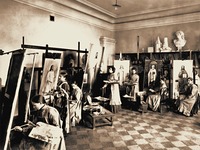 Урок в иконописной мастерской Свято-Владимирской жен. церковно-учительской школы в С.-Петербурге. Фотография. 1909 г.