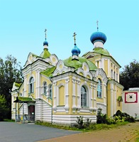 Тихвинская ц. («Крылечко») в Богородичном Успенском мон-ре в Тихвине. 1860–1865 гг. Архит. Н. Л. Бенуа. Фотография. 2020 г. Фото: Ф. А. Зверев