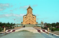 Кафедральный собор Св. Троицы. 2006 г. Архит. А. Миндиашвили. Фотография. 2012 г. Фото: Н. Н. Крашенинникова