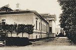 Инвалидный дом с ц. мч. Валериана (усыпальница графов Зубовых). 1805–1809 гг. Архит. Л. Руска. Фотография. Нач. XX в.