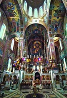 Интерьер Покровской ц. в Ясенево, Москва. 2007–2015 гг. Художественная артель «Покровские мастерские». Фотография. 2020 г. Фото: А. С. Зверев