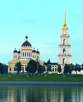 Спасо-Преображенский собор в Рыбинске. 1838–1851 гг. Архитекторы А. И. Мельников, И. и Л. Шарлемани, П. И. Висконти. Фотография. 2020 г. Фото: Ф. А. Зверев