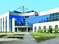 Еврейский общинный центр в Екатеринбурге. 2002–2005 гг. Фотография. 2009 г. Фото: В. В. Постников / Wikimedia Commons