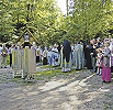 Крестный ход с молебном у св. источника. Фотография. 2015 г. Фото: Я. Э. Зеленина