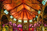 Интерьер католич. собора Непорочного Зачатия Пресв. Девы Марии в Кастри. Фотография. 2020 г. Фото: Terry Ott / Flickr.com