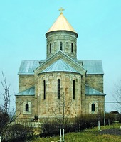 Храм во имя Св. Троицы в с. Совхозном. 1902 г. Архит. С. У. Соловьёв. Фотография. 2004 г. Фото: П. С. Павлинов