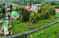 Акатовский во имя Св. Троицы и блгв. кн. Александра Невского мон-рь. Фотография. 10-е гг. ХХI в. Фото: akatovo.cerkov.ru