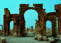 Арка Септимия Севера в Пальмире. III в., разрушена в окт. 2015 г. Фотография 2011 г. Фото: А. С. Зверев