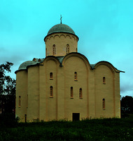 Успенский собор Успенского мон-ря в Старой Ладоге. Сер.— 3-я четв. XII в. Фотография. 2013 г. Фото: В. Е. Сусленков