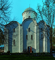 Успенский собор с юж. стороны. Между 1154 и 1158 гг. или 1156–1157 гг. Фотография. 2016 г. Фото: А. В. Слезкин
