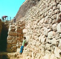 Фрагмент «ступенчатой постройки» в Иерусалиме. Ок. 1800 г. до Р. Х.
