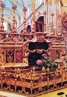 Место погребения святых Венедикта и Схоластики. Базилика мон-ря Монте-Кассино в Италии. Фотография. Кон. XX в.