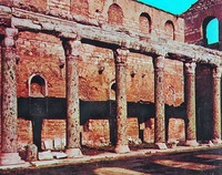 Базилика Студийского мон-ря в Константинополе. Сев. колоннада центрального нефа кафоликона. IV-VI вв.